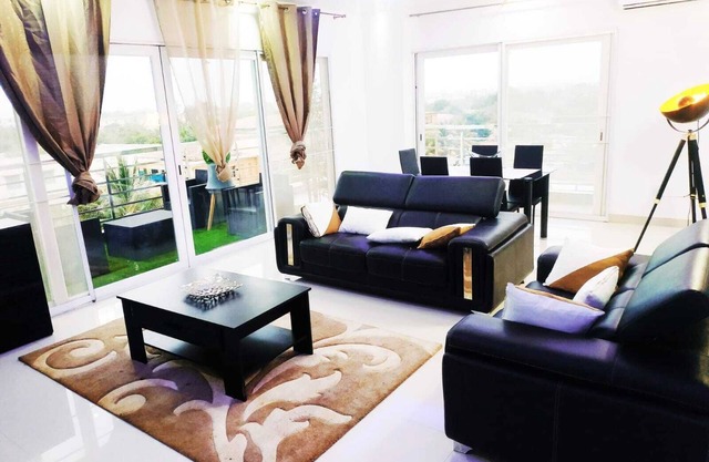 Appartement meublé avenue Cheikh Anta Diop
