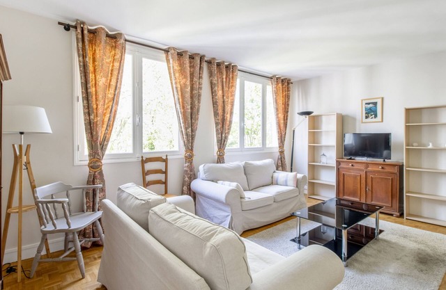 Spacious apartment near the Château de Versailles - Welkeys