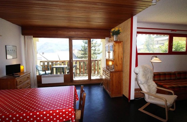 Appartement spacieux 2P cabine, pieds des pistes, proche commerces auris - FR-1-297-101