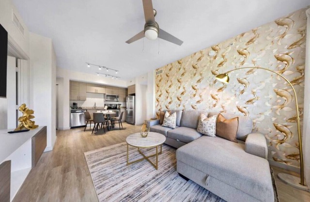 Aqua Luxe in DTWN 3 Min From Las Olas
