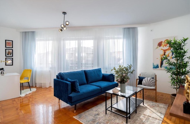 Aquarelle apartment