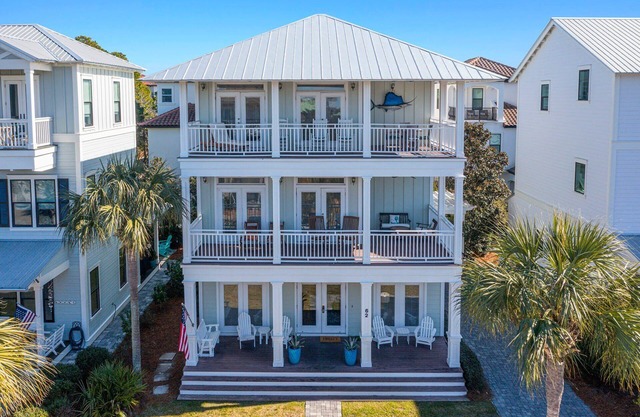 Arrabella - Gulf Views with Deck & Community Pool