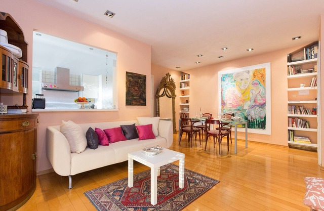 Apartamento de diseño artístico con magníficas vistas al mar.