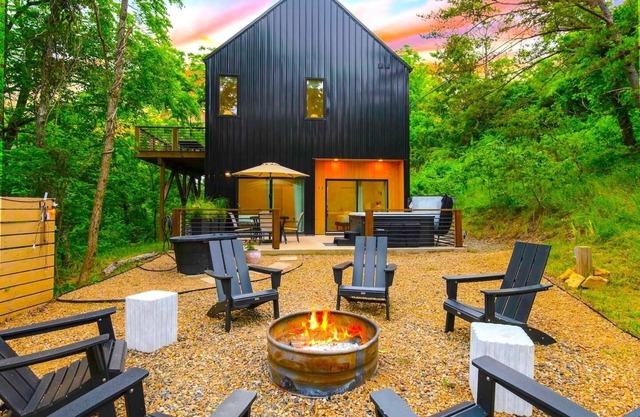 Asheville Gallery House Hot Tub + Cold Plunge Hydro Pool Coming Soon