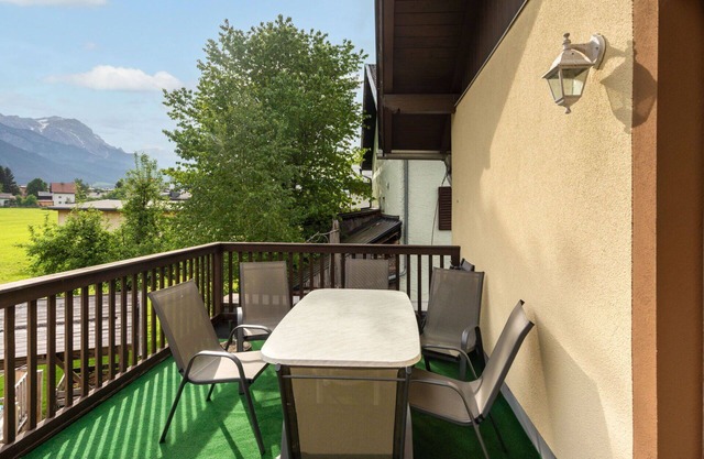 Estupenda casa de vacaciones privada con WIFI, TV, terraza, vista panorámica, aparcamiento
