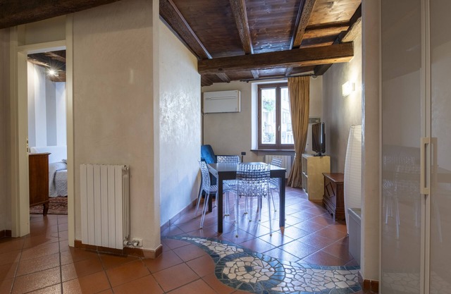 At the foot of the castle / 4PL / Apt. FULL