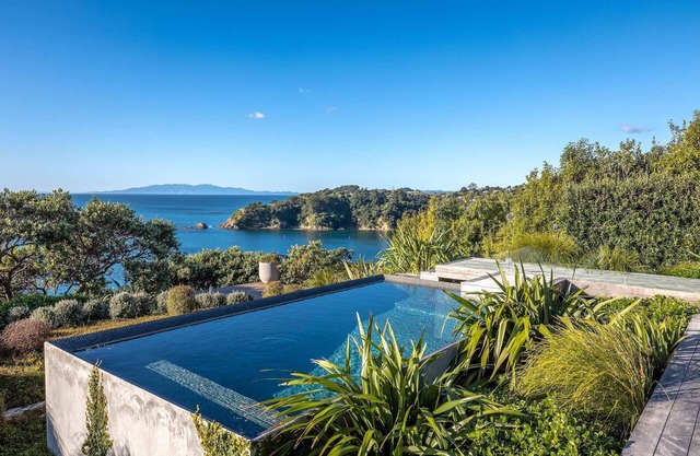 Atatu Clifftop - Stay Waiheke
