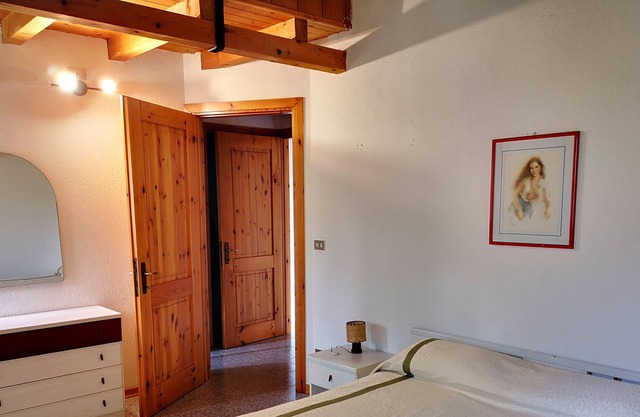 attic apartment, warm and welcoming, for relaxing or dynamic holidays