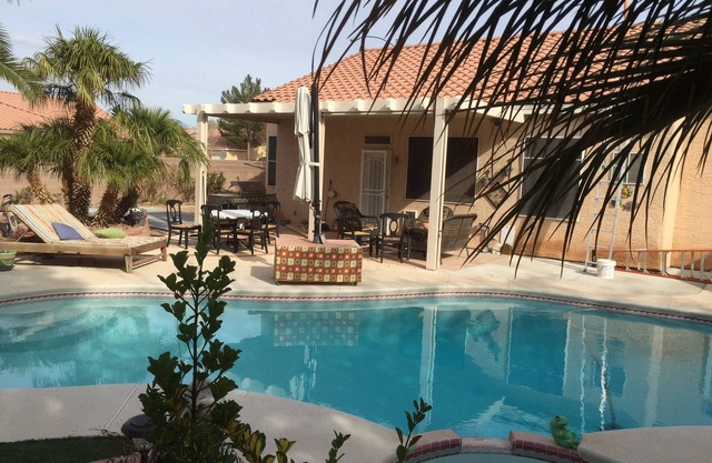 Casa Bungalow Aurora. 3 recámaras, Piscina privada / Spa, Putting Green de 3 hoyos