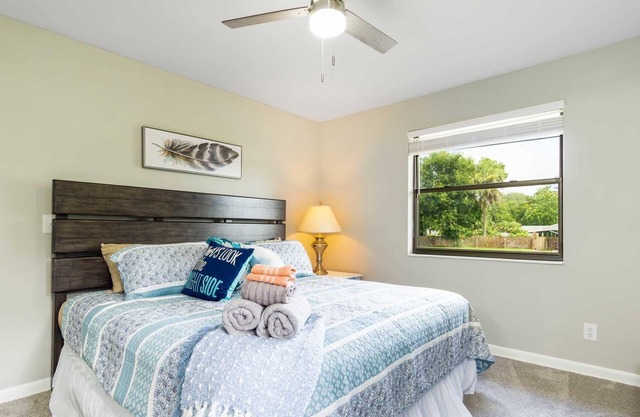 ~Coolside Ranch Home Sleeps 9 Cool Pool~