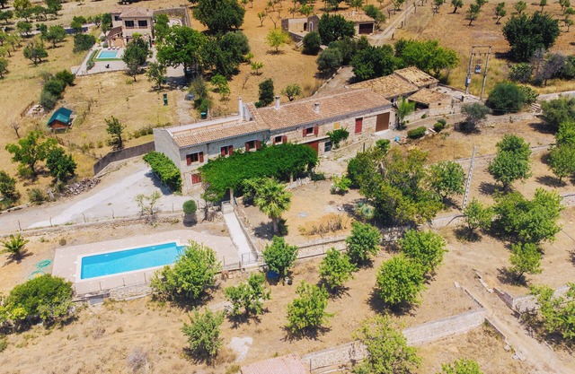Auxella - Posesión mallorquina para alquiler de temporada
