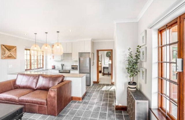 Avemore Olive Apartment will be your all time destination in the winelands