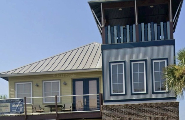 Awesome condo in The Marina. At Port St. Joe. Bay views, exciting night life