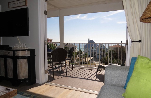 Awesone Gulf View desde el 4to piso, ¡Wi-Fi gratis! ¡Recién remodelado!
