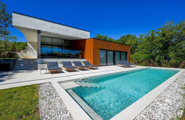 Impresionante casa en Sorici