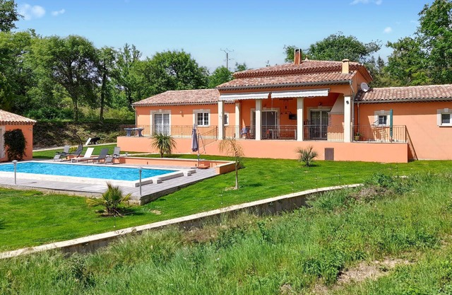 Impresionante casa en Villecroze con.