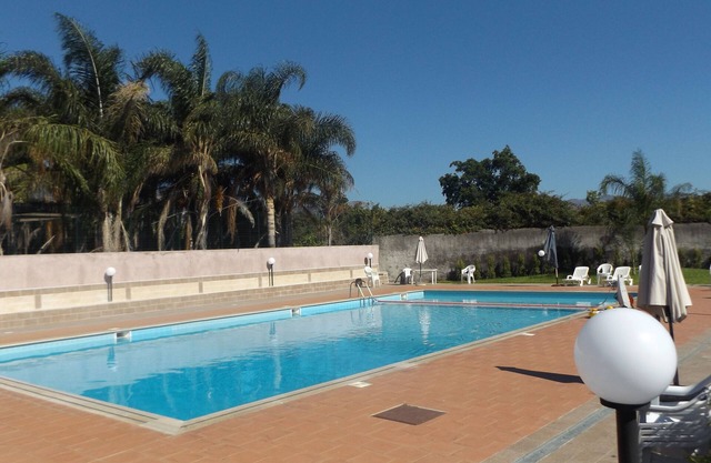 Azzurro Mare : piso cerca de la plaja, piscina, teraza, aire conditionado, wifi