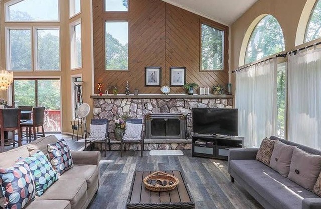 Back!!! Escape to the all updated Luxury Poconos Retreat with indoor Hottub!!!