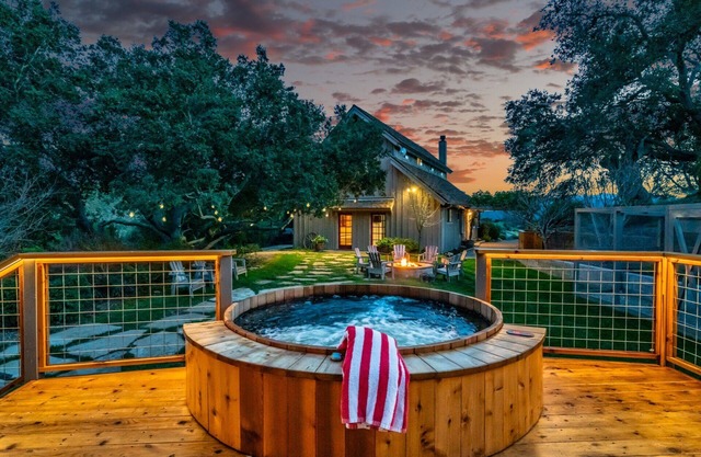Ballard Canyon Ranch - Hermosa casa en 20 acres en Wine Country