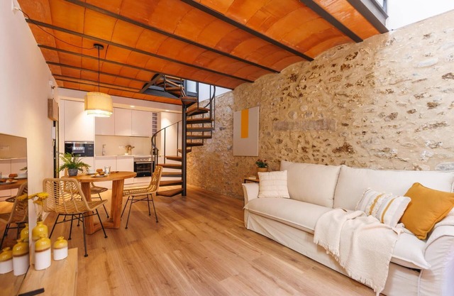 Ballesteries 40 - Dúplex en Girona | Bravissimo