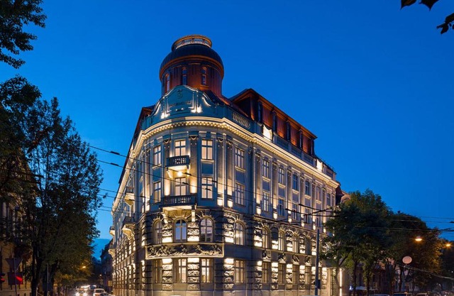 BANKHOTEL