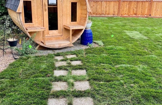 Air Conditioning, Sauna, Fire Pit, Dog Friendly