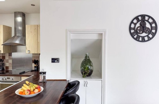 Bassetts House - Mins to Central London