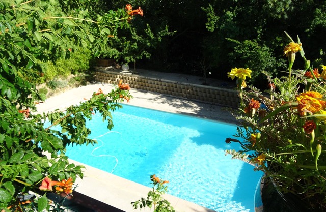 Bastide provenzal con aire acondicionado - 5 dormitorios - 10 plazas - Piscina privada