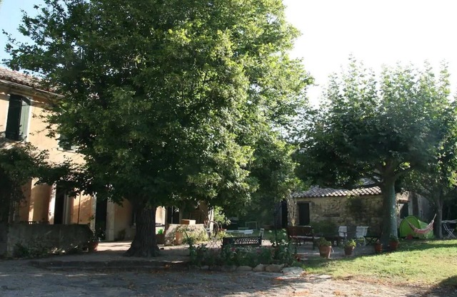 Bastide with swimming pool & vineyards
