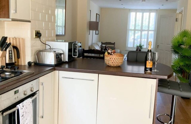 Battersea Wharf is a large 3 bedroom townhouse in Battersea