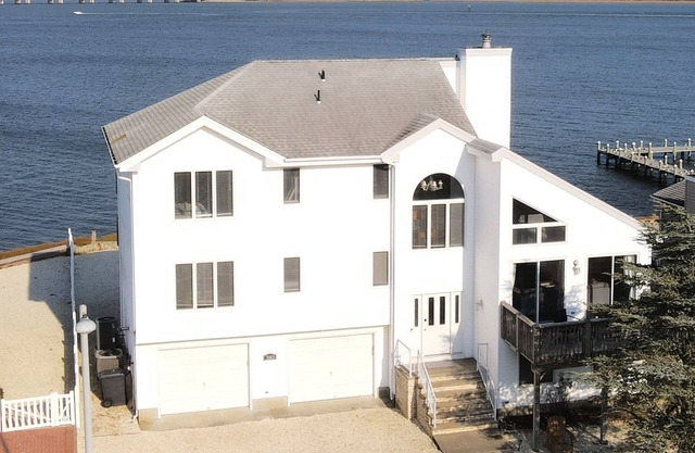 Bay Front Home - ver la salida del sol sobre LBI. Muelle de Barco / Natación / SUP / Kayak / cangrejo