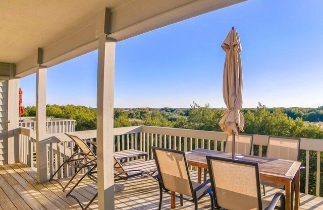 BAYLIN B (11B): 2 dormitorios / 2. 5 BA frente al mar en la playa de Topsail, capacidad para 7