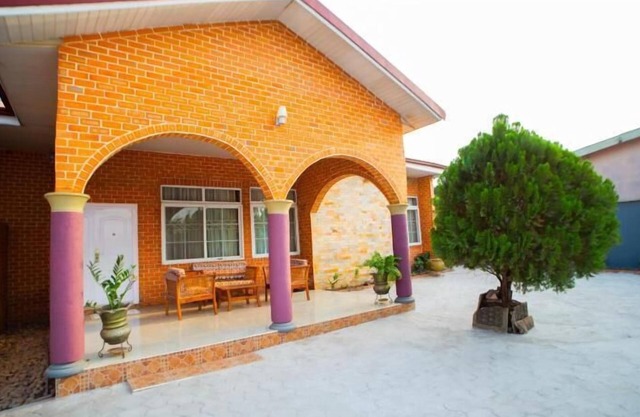 Bays Villa Apartments