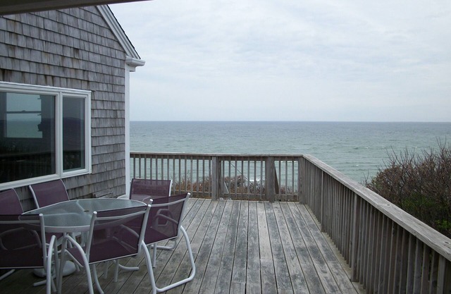 Bayside Home con escalera privada a la playa