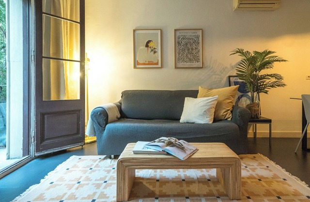 BC0JJ001DA - Dana - Enjoy Apartments Rocafort