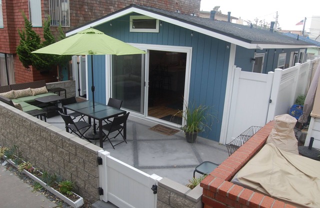 Beach Cottage - 4th from Ocean, Patio privado, vista al mar