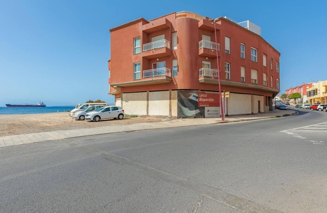 Apartamento frente a la playa