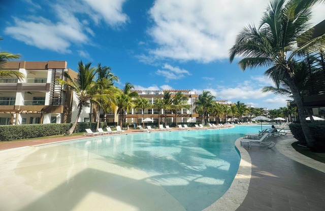 Beach front luxury apartment in Punta Cana a 25 pasos de la playa