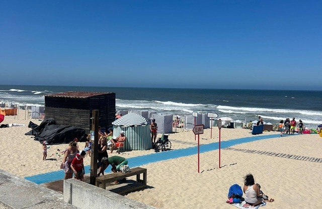 Charming 3-bedroom apartment with WiFi and AC in pleasant Praia de Mira