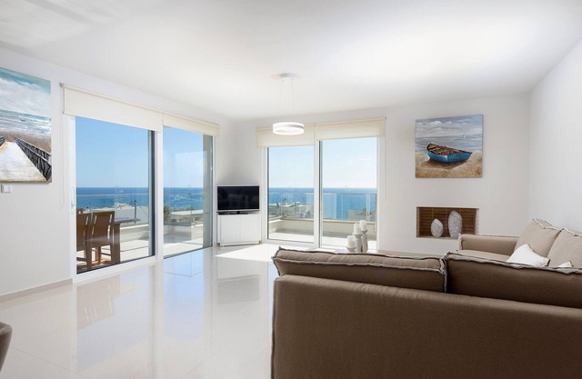 Beach Villa Delfini 4, Kalamaki Beach, Costa sur de Heraklion, Creta