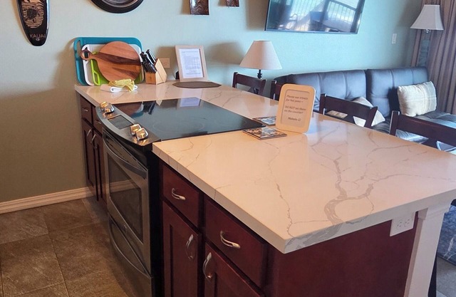 Beachfront 2 bedroom condo on Kauai