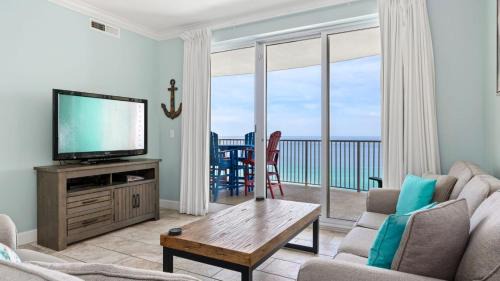 Beachfront Access 2 Pools Beach Service w Chairs Emerald Isle Resort 1308