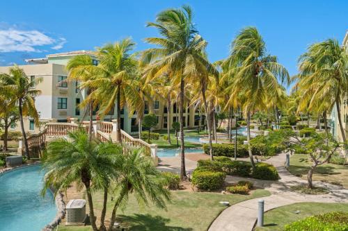 Beachfront Adult & Kids Pool Bbq Terrace