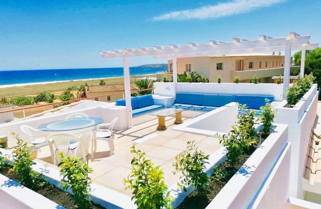 Frente a la playa Apartamento Privado Azotea, barbacoa y vistas al mar