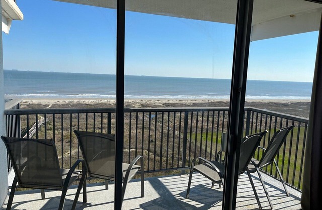 Beachfront Condo w/ Ocean, Bay, & City Views! Private Beach Access!