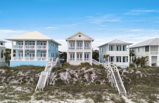 Beachfront - Private Heated Pool - Private Boardwalk