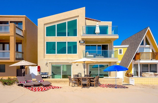 Beachfront Villa w/ Direct Beach Access & Elevator!