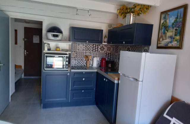 --- hermoso apartamento totalmente equipado ----