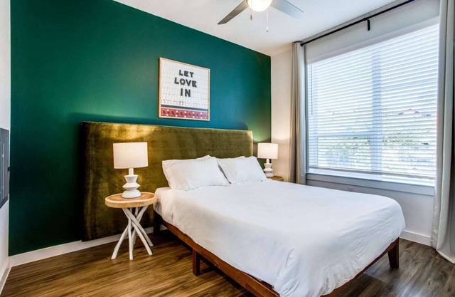 Beautiful 1BR in Riverside Austin 5988