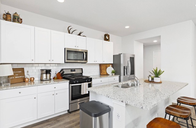 Beautiful 2 bed/2 bath in a quiet neighborhood - Minutes from Gruene!